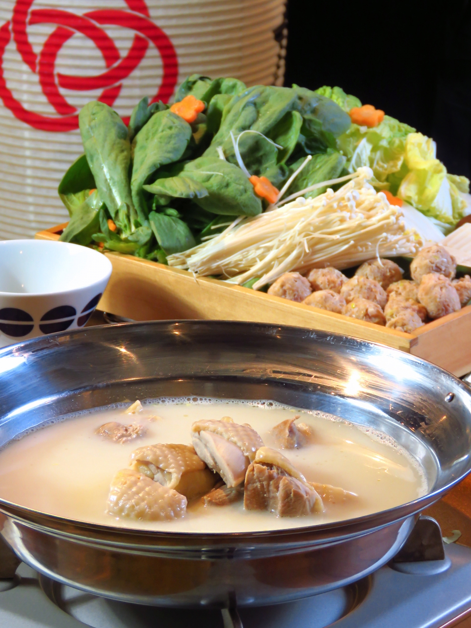 みつせ鶏使用！当店自慢の水炊き